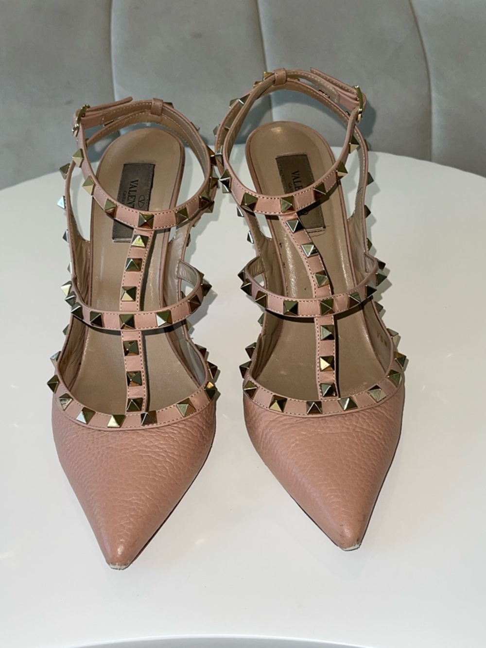 Valentino Garavani Rockstud Heels – Nude Blush – Size 40.5